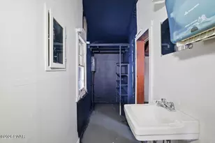 107 Circle Ln, Greentown, PA 18426 - Photo 10