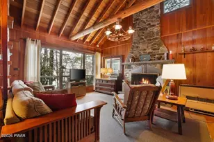 423 Sunset Forest Dr, Hawley, PA 18428 - Photo 8