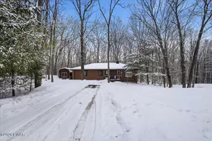 141 Inverhouse Rd, Henryville, PA 18332 - Photo 32