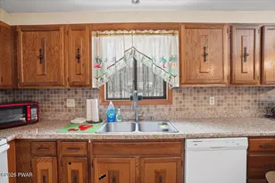 141 Inverhouse Rd, Henryville, PA 18332 - Photo 26