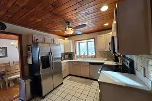 102 Longspur Ln, Lords Valley, PA 18428 - Photo 8