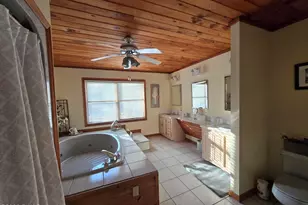 102 Longspur Ln, Lords Valley, PA 18428 - Photo 22