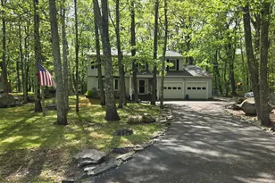 102 Longspur Ln, Lords Valley, PA 18428 - Photo 44