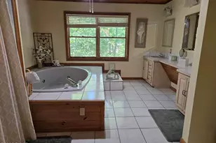 102 Longspur Ln, Lords Valley, PA 18428 - Photo 26