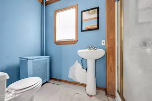 919 Sanderson Ave, Scranton, PA 18509 - Photo 12