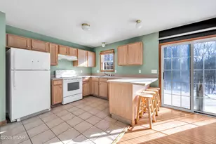 1225 Beech Pl, East Stroudsburg, PA 18301 - Photo 8