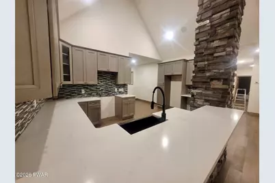 215 Cottonwood Drive, Hawley, PA 18428 - Photo 4