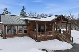 190 Garrity Rd, Hawley, PA 18428 - Photo 4