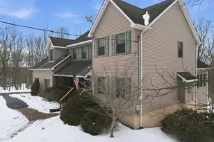 1100 Dewberry Dr, Hawley, PA 18428 - Photo 54