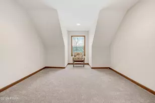 1100 Dewberry Dr, Hawley, PA 18428 - Photo 28