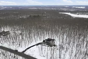 1100 Dewberry Dr, Hawley, PA 18428 - Photo 60