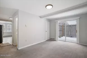 454/456 Woodland Ave, Hawley, PA 18428 - Photo 12