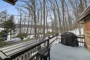 237 Lennon Rd, Greentown, PA 18426 - Photo 8