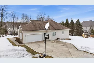 603 Clover Lane, Moscow, PA 18444 - Photo 88