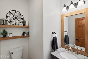 603 Clover Ln, Moscow, PA 18444 - Photo 48