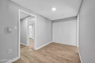 252 Greenbriar Cir, Tobyhanna, PA 18466 - Photo 36