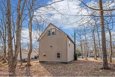 252 Greenbriar Circle, Tobyhanna, PA 18466 - Photo 8