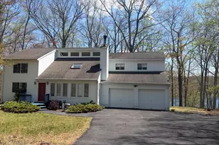 211 Brandyshire Dr, Tamiment, PA 18324 - Photo 2