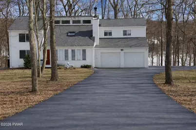 211 Brandyshire Drive, Tamiment, PA 18324 - Photo 2