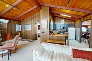 101 Corral Ln, Lords Valley, PA 18428 - Photo 8