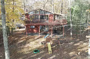 101 Corral Ln, Lords Valley, PA 18428 - Photo 8