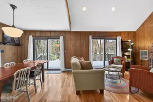 105 Tupelo Dr, Hawley, PA 18428 - Photo 14