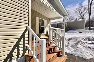 106 Middle Rd, Greentown, PA 18426 - Photo 2