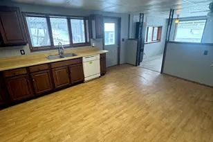 117 Cliff St, Honesdale, PA 18431 - Photo 4