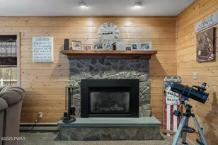 41 Deerfoot Rd, Lake Ariel, PA 18436 - Photo 12