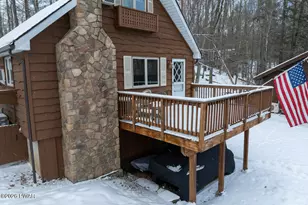 41 Deerfoot Rd, Lake Ariel, PA 18436 - Photo 40