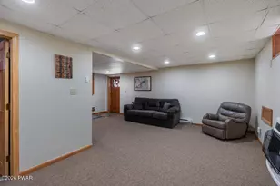 41 Deerfoot Rd, Lake Ariel, PA 18436 - Photo 34