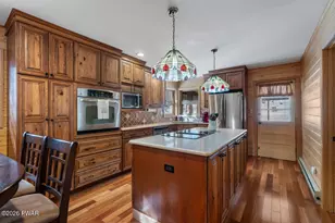 41 Deerfoot Rd, Lake Ariel, PA 18436 - Photo 14