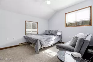 215 Tanager Rd, Lackawaxen, PA 18435 - Photo 36