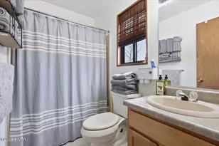 215 Tanager Rd, Lackawaxen, PA 18435 - Photo 36