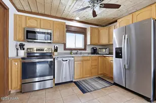 215 Tanager Rd, Lackawaxen, PA 18435 - Photo 14