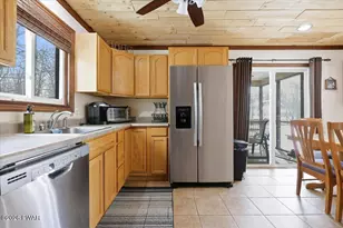 215 Tanager Rd, Lackawaxen, PA 18435 - Photo 18