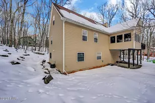 133 Rainbow Dr, Lackawaxen, PA 18435 - Photo 94