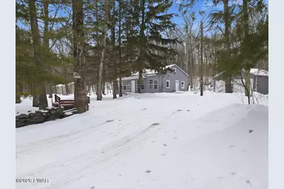 209 Urban Road, Hawley, PA 18428 - Photo 4