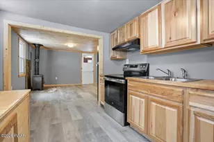 209 Urban Rd, Hawley, PA 18428 - Photo 18