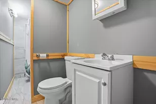 209 Urban Rd, Hawley, PA 18428 - Photo 26