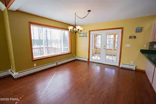 357 Lakeview Dr W, Lake Ariel, PA 18436 - Photo 6