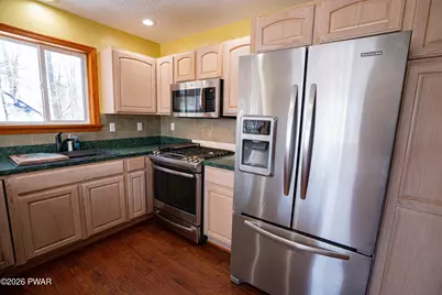 357 Lakeview Drive W, Lake Ariel, PA 18436 - Photo 14