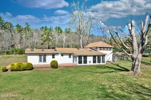130 Log and Twig Rd, Dingmans Ferry, PA 18328 - Photo 1