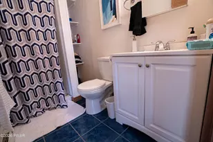 10 Crestwood Ct, Lake Ariel, PA 18436 - Photo 32