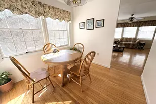 1033 Indian Dr, Lake Ariel, PA 18436 - Photo 8