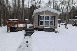 123 Acres of Diamonds Dr, Milford, PA 18337 - Photo 2