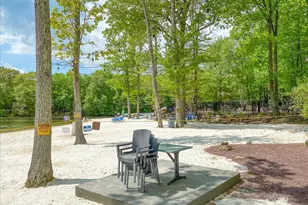 14 Finch Grv, Lake Harmony, PA 18624 - Photo 58