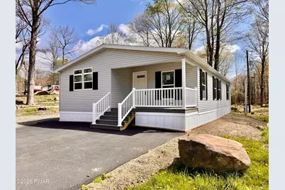 102 Middle Road, Greentown, PA 18426 - Photo 1
