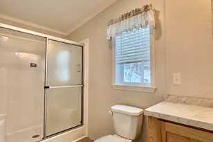 102 Middle Rd, Greentown, PA 18426 - Photo 22