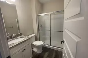 180 Paddlers Point #105 Dr, Matamoras, PA 18336 - Photo 2